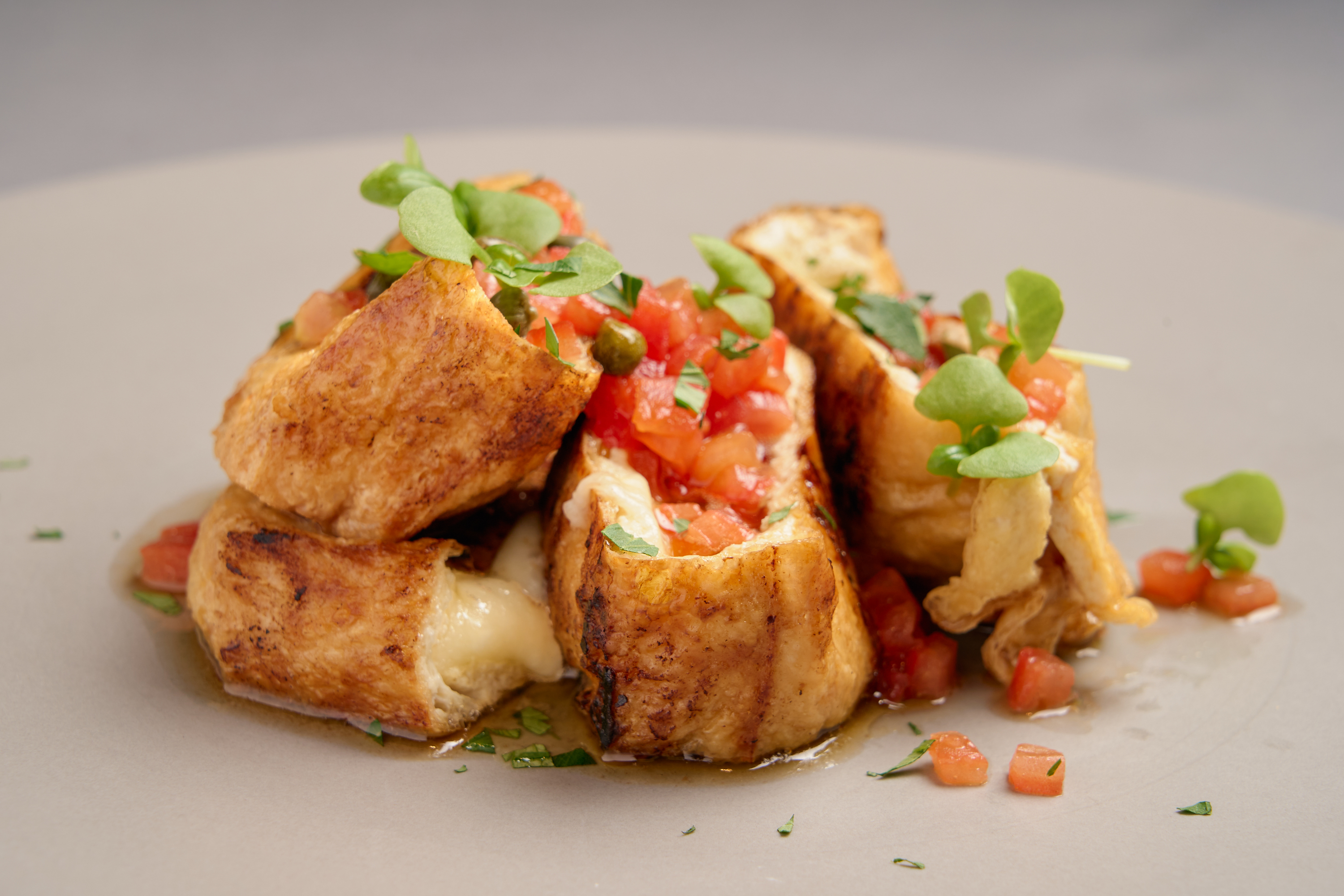 油揚げの馬車風 焦がしバターソース