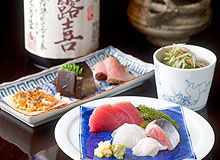 旬の食材を使用し、創作性のある『蕎麦旬膳コース』が人気