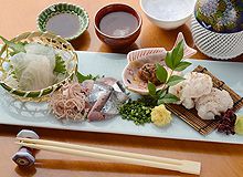 こだわりの仕入れ食材。料理を通じて日本の旬を味わえます