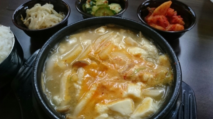 韓流の聖地 新大久保で本当においしい韓国料理店
