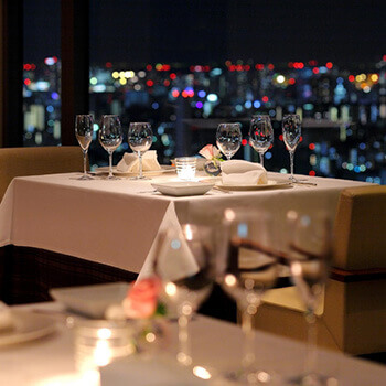 お口説かれレストラン